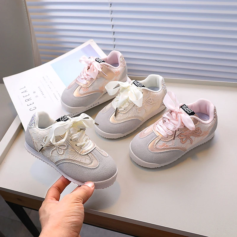 女童韩版阿甘鞋2024秋季新款刺绣网纱运动鞋软底慢跑鞋