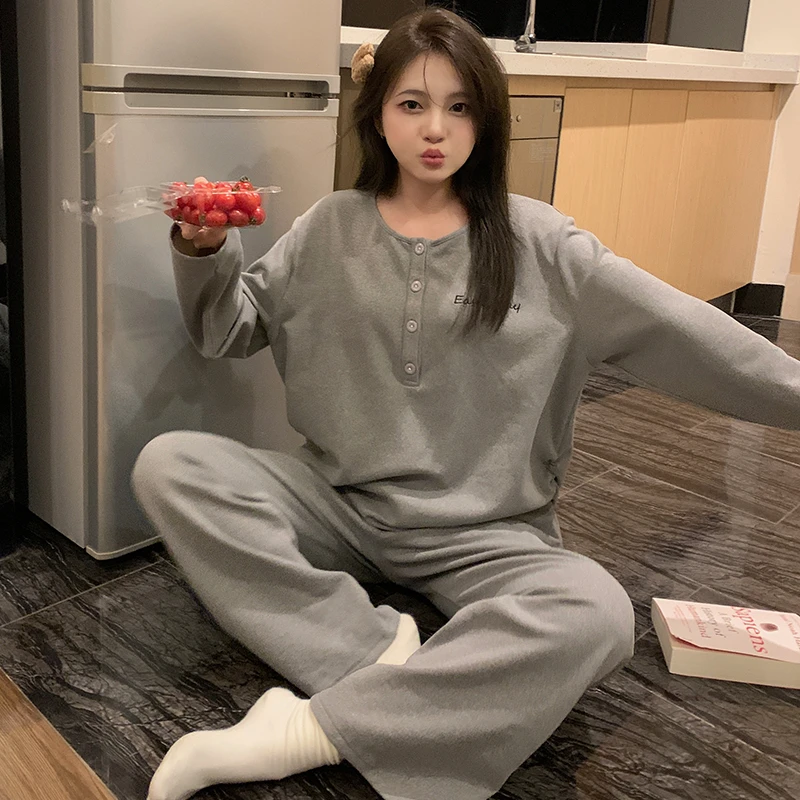 冬季新款睡衣女德绒圆领套头长袖长裤休闲舒适保暖家居服套装