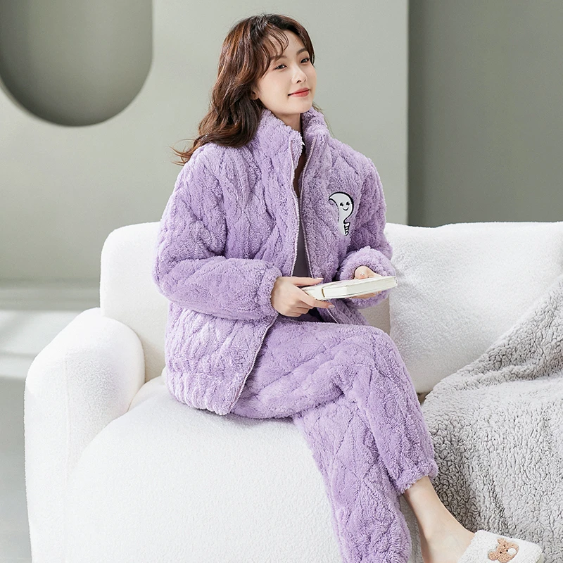 睡衣女套装家居服女士加绒加厚保暖时尚三层夹棉珊瑚绒法兰绒冬款