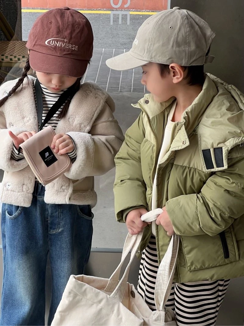 米家中长款连帽拼色羽绒服外套男宝