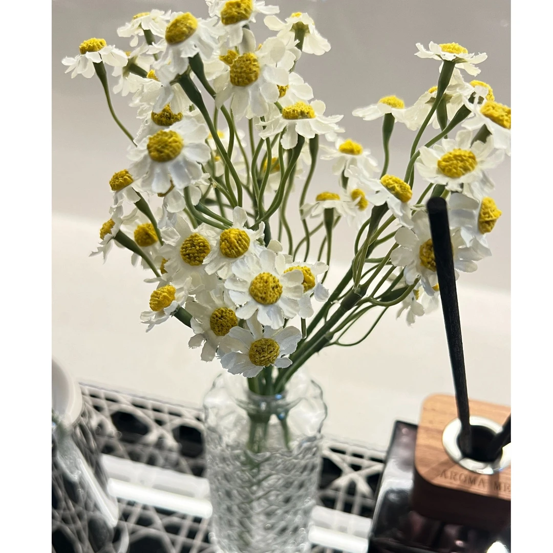 掬涵ins风洋甘菊家居氛围感客厅餐桌花拍照道具仿真小雏菊【荐】