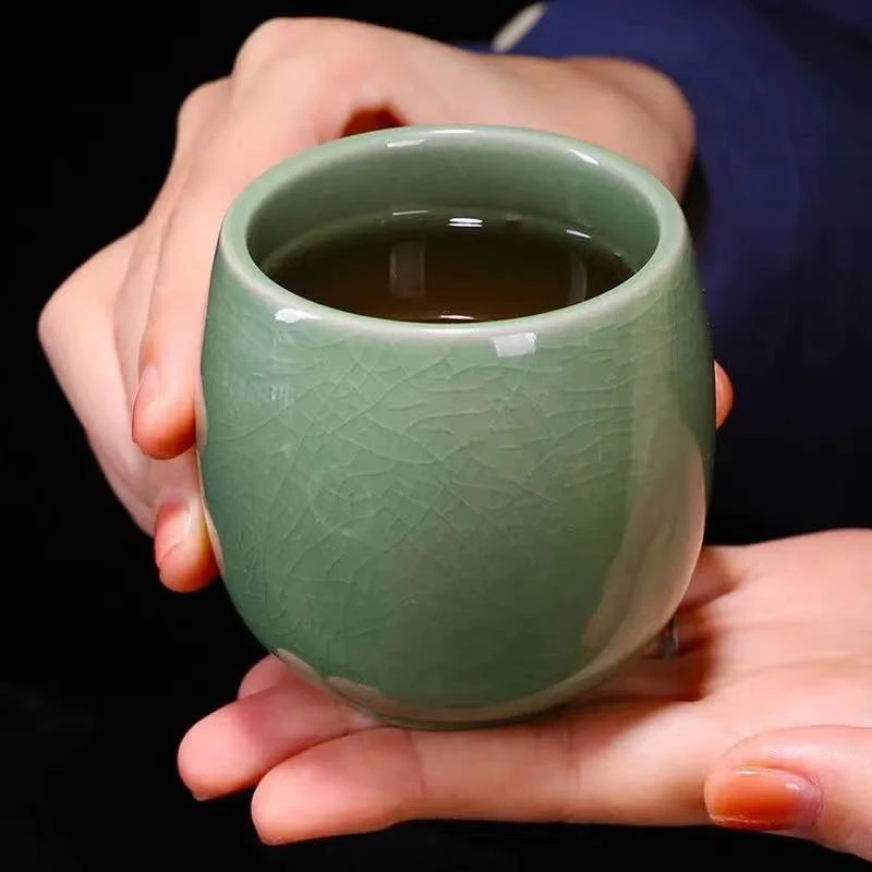 A 09绿色哥窑陶瓷高端大号主人杯开片（颜色随机发）
