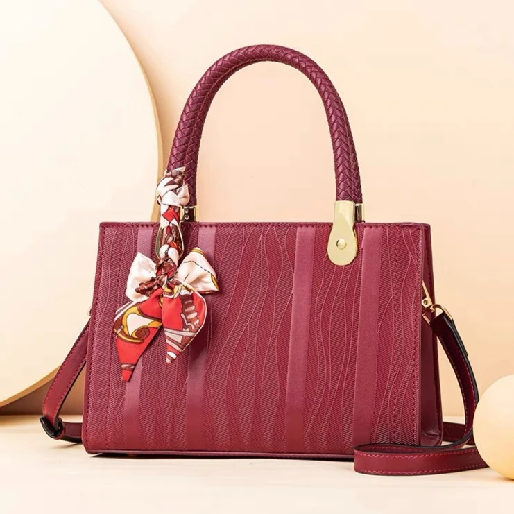 2025新款简约大方手提包结婚酒红色新娘婚礼用包单肩斜挎包送人