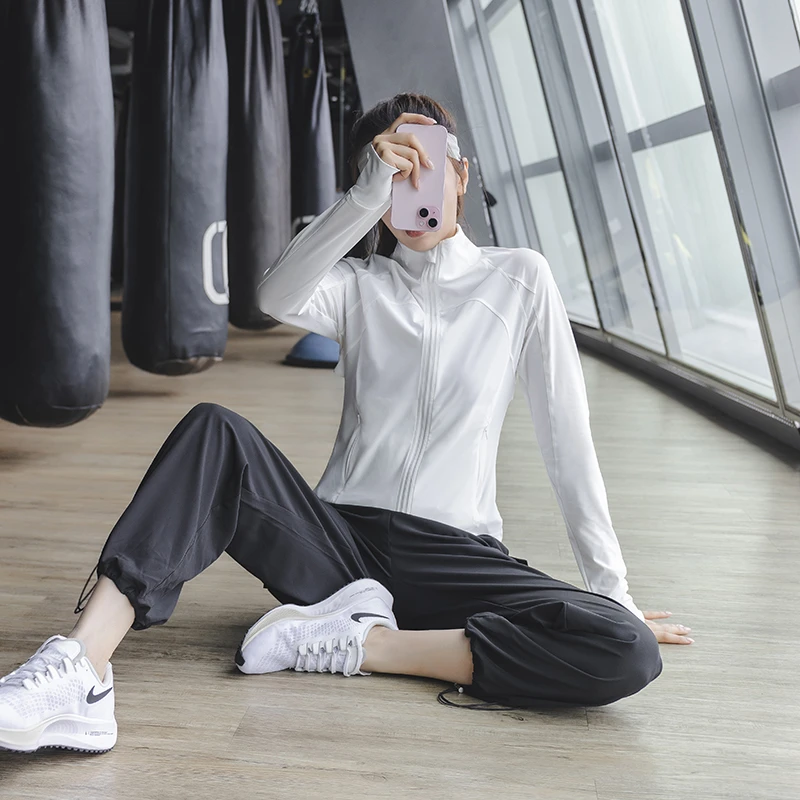 运动跑步套装女健身房速干衣防晒瑜伽服专业晨跑训练夏季薄款透气