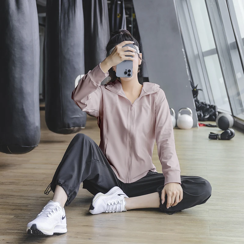 运动外套女宽松跑步健身上衣连帽瑜伽服休闲长袖速干时尚春夏防晒