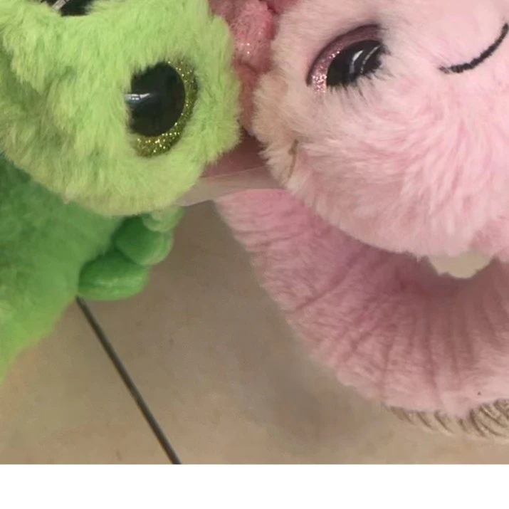 毛绒玩具可爱毛毛虫玩偶
