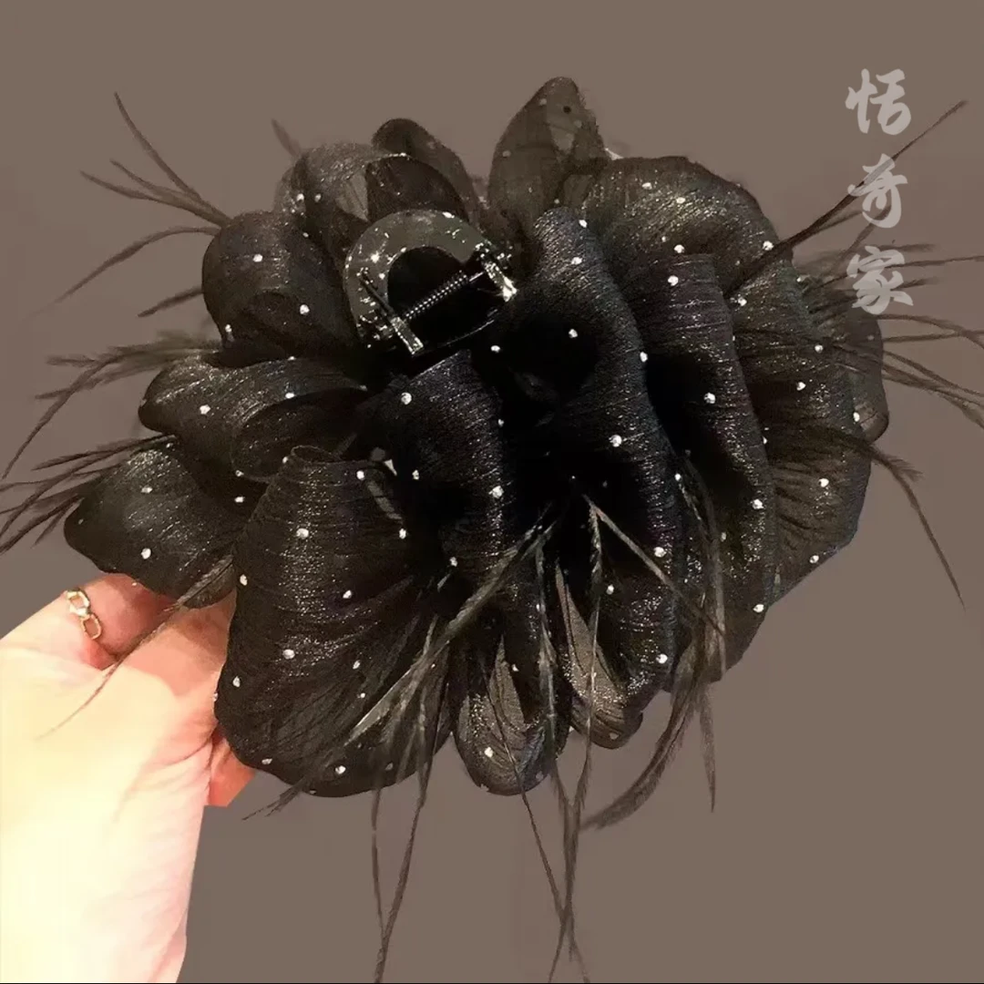 恬奇家a748“满天星”泡泡纱鸵鸟毛珠珠点缀抓夹气质百搭黑色法式