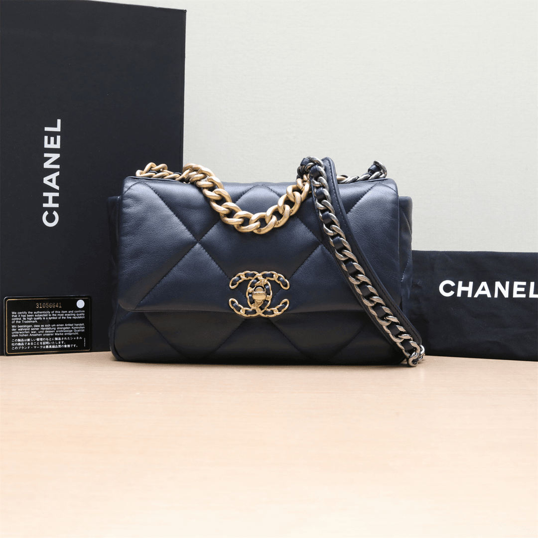 99新 Chanel/香奈儿 小花6枫19BAG 口盖包 小号 墨蓝色 31开
