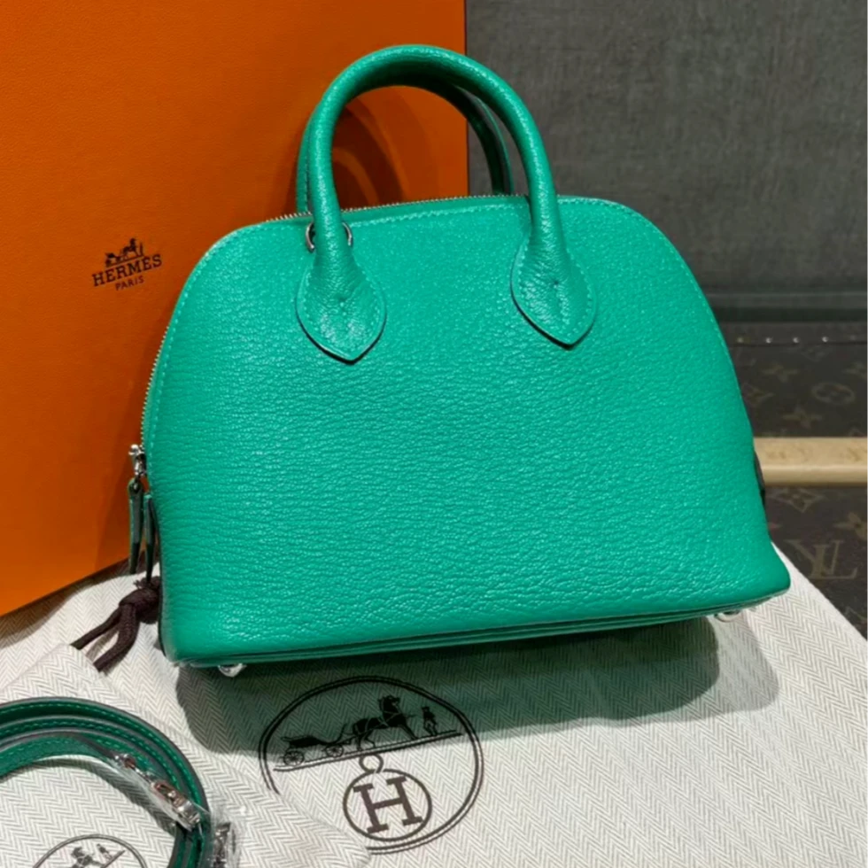 99新 Hermes/爱马仕 【小花Han】 保龄球Mini薄荷绿 山羊皮 U刻 包