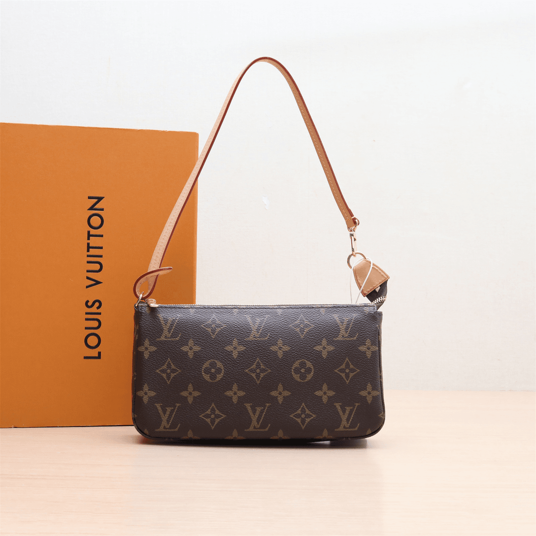 99新 LouisVuitton/路易威登 小花6枫Pochette 大麻将包