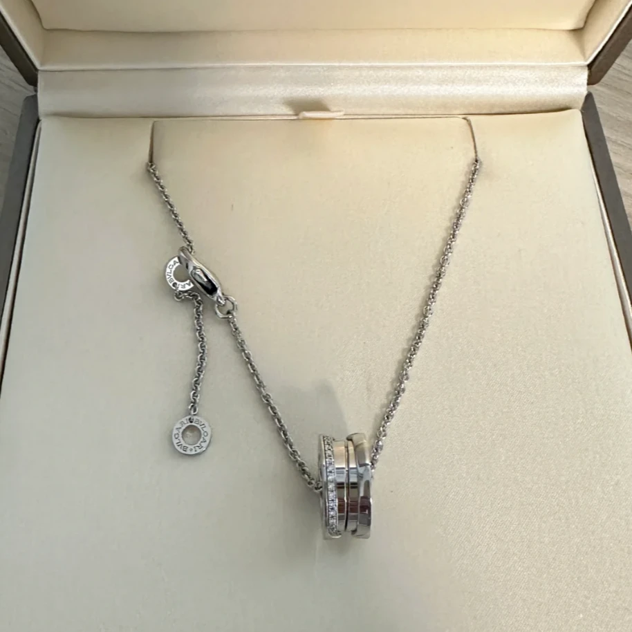 全新未使用 BVLGARI/宝格丽 小花6欢 弹簧 半钻 项链 18K白金