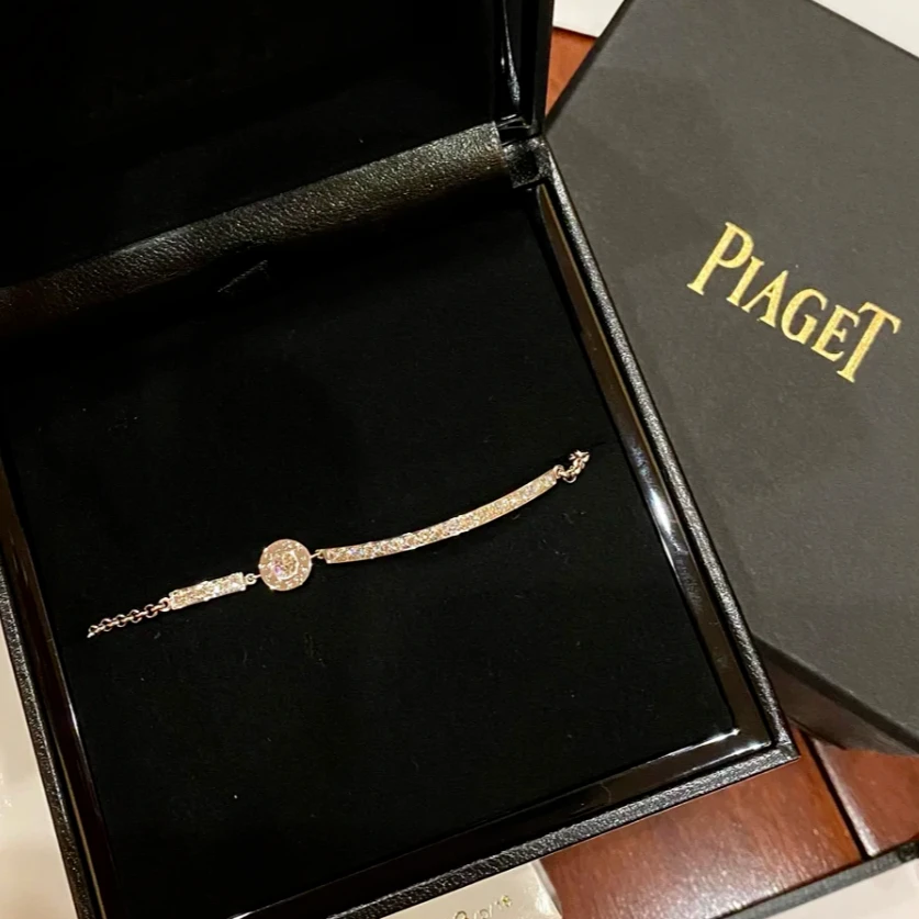 99新 Piaget/伯爵 小花6欢 18K玫瑰金拼钻石 手链