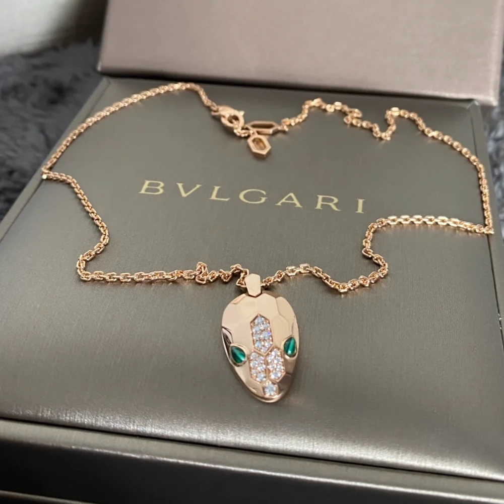 99新 BVLGARI/宝格丽 JF【小花念念】蛇头 半钻 孔雀石 项链