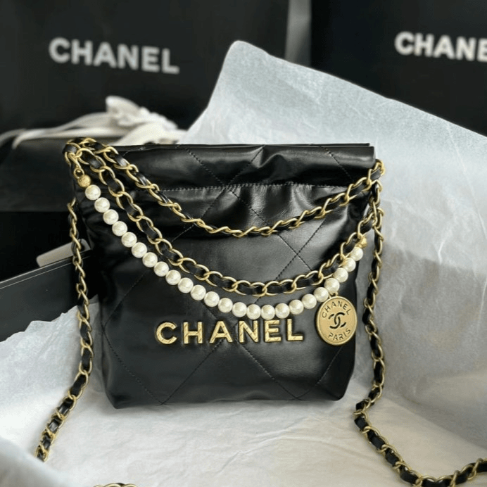 99新 Chanel/香奈儿 小花6枫22Bag 托特包 Mini 黑色珍珠皮穿链