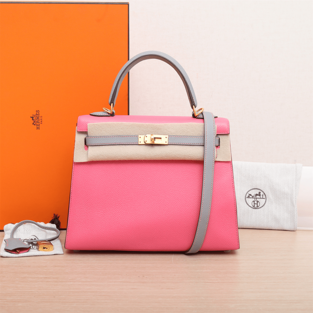 99新 Hermes/爱马仕 活动【小花Han】Kelly 25 粉拼灰 Ep皮 A刻包