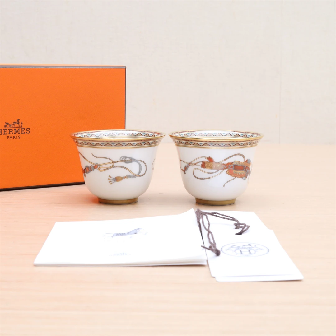全新未使用 Hermes/爱马仕 小花6欢 爱马仕 茶杯 白色 白陶瓷