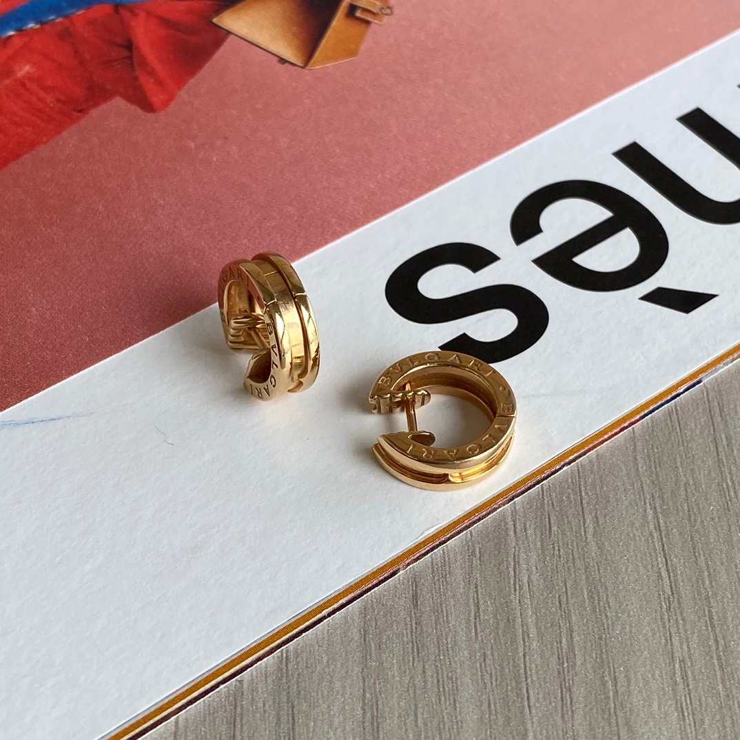 99新 BVLGARI/宝格丽 小花6欢 弹簧 耳钉 18K金 圆圈 18K玫瑰金