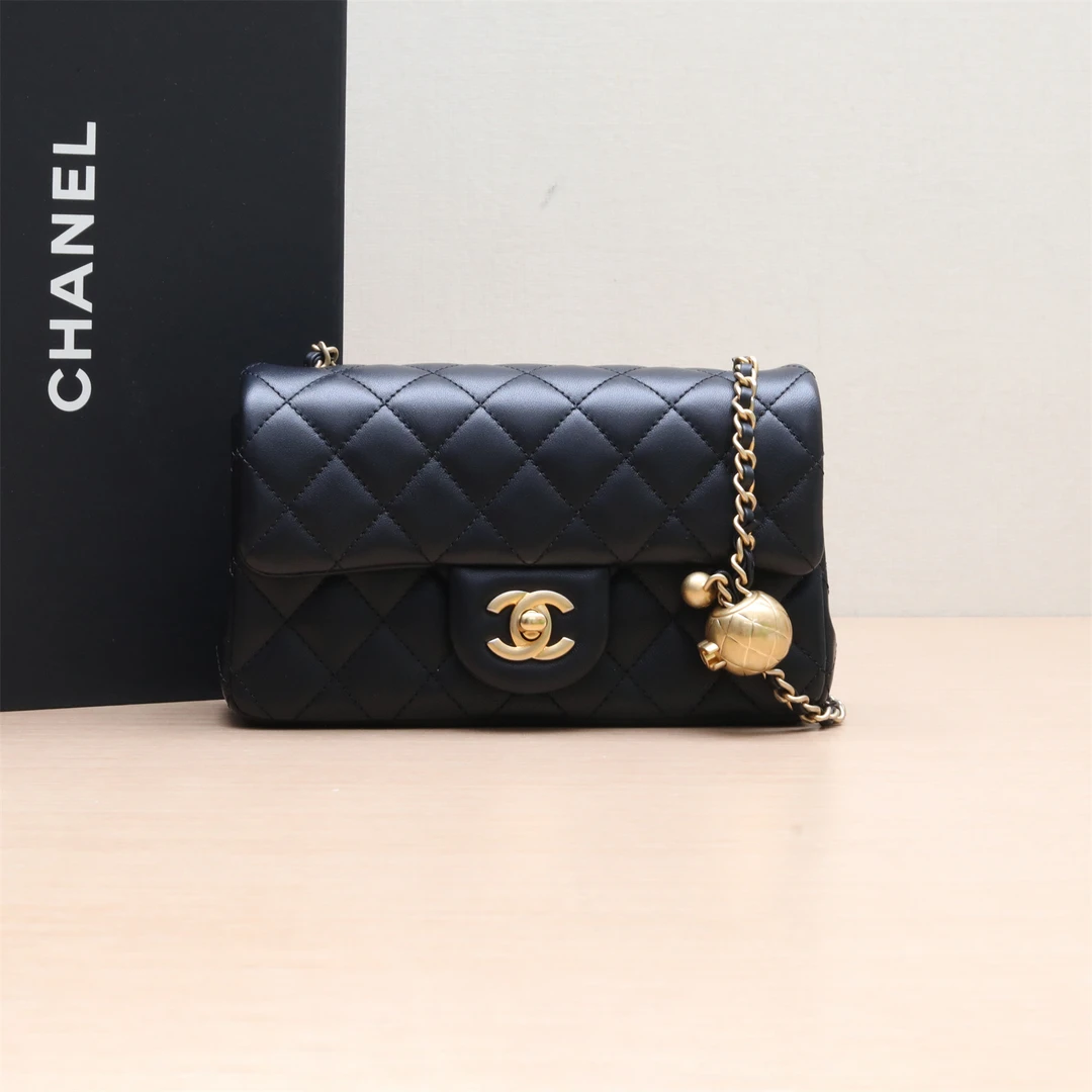 99新 Chanel/香奈儿 XF【小花念念】CF 大Mini 黑色 芯片开 金扣 包