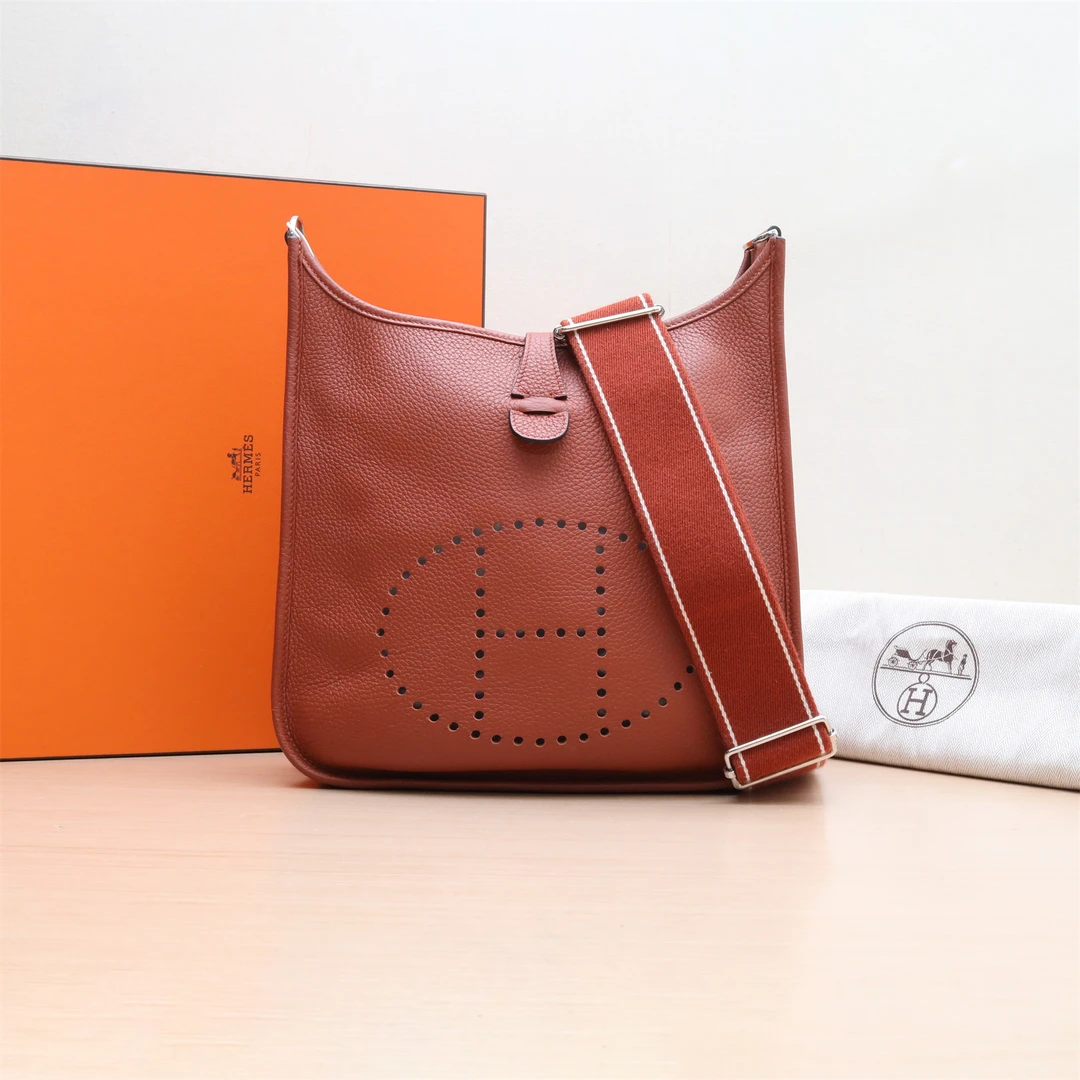 95新 Hermes/爱马仕 【小花念念】Evelyne 小号 古铜色 TC皮 Z刻包