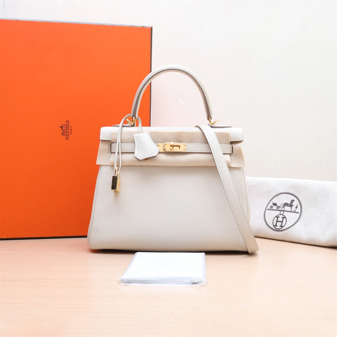99新 Hermes/爱马仕 小花6枫Kelly 25 奶昔白 TC皮 U刻 金扣包