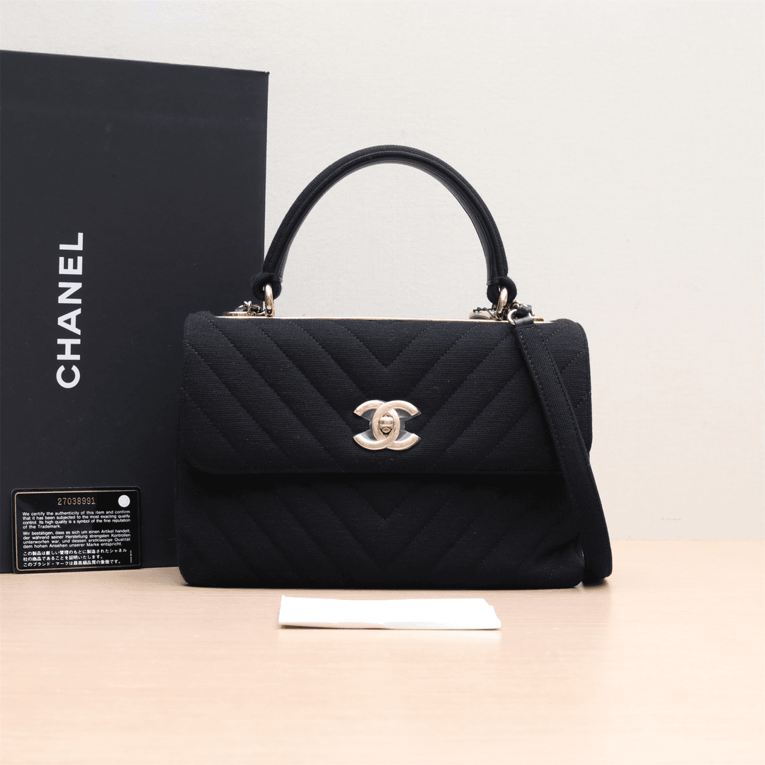 99新 Chanel/香奈儿 【小花念念】Trendy CC 小号 V纹 黑色 27开包