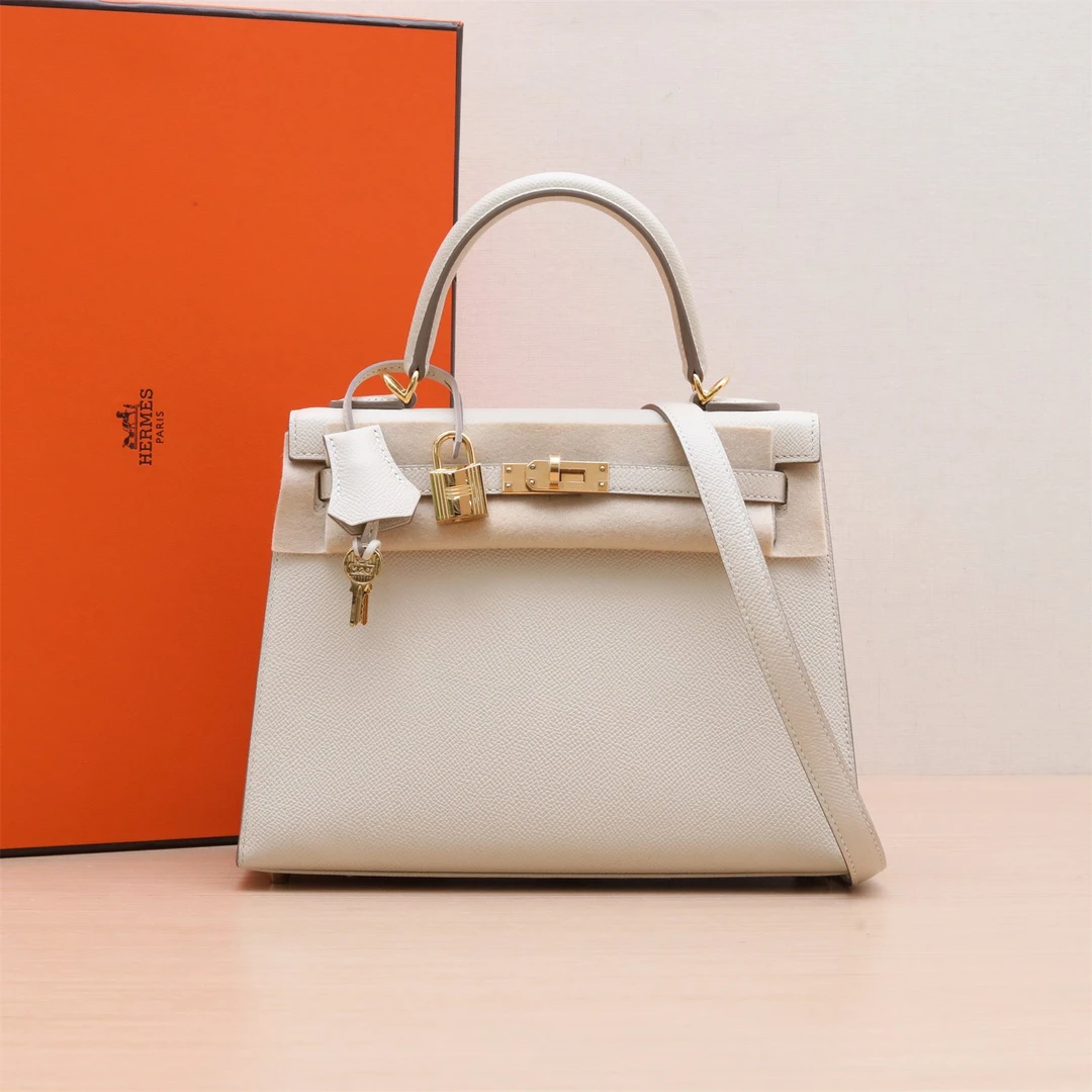99新 Hermes/爱马仕 小花6枫Kelly 25 奶昔白 Epsom皮 U刻 金扣包