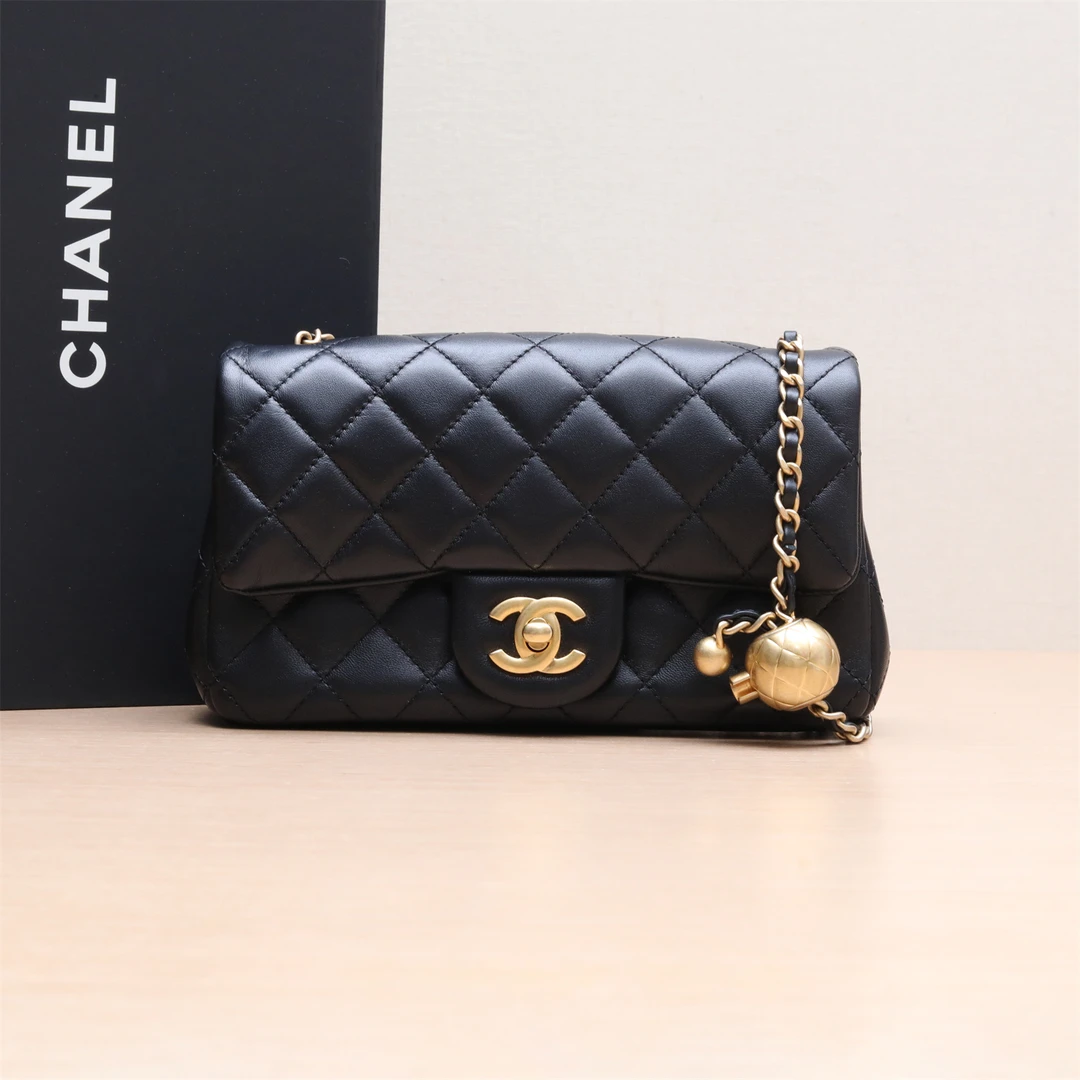 99新 Chanel/香奈儿 全款42509 小花6欢 CF口盖包 大Mini 黑色包
