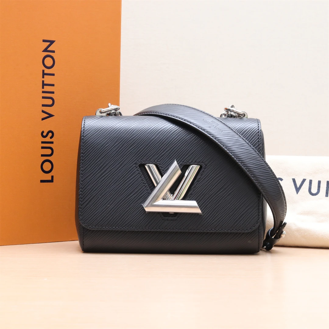99新 LouisVuitton/路易威登 新【小花Han】TWIST 小号 19 黑色 包