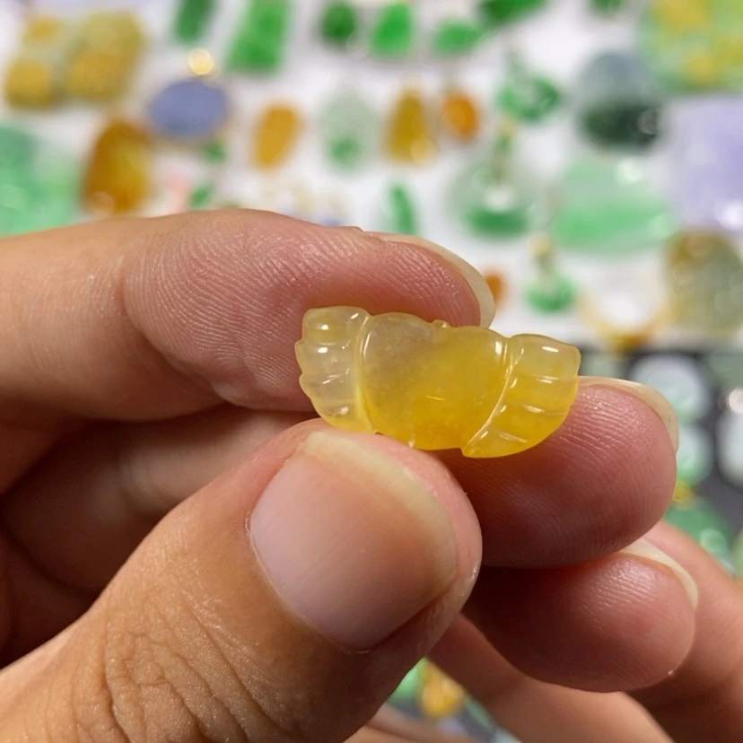 【闪购商品】翡翠颈饰未镶嵌短*