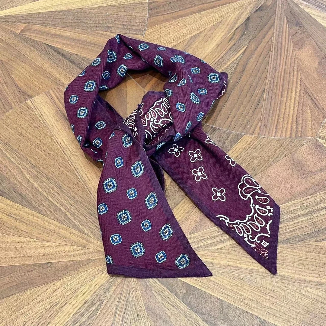 MYL 2024秋季新品酒红色围巾时尚休闲印花图案百搭长巾