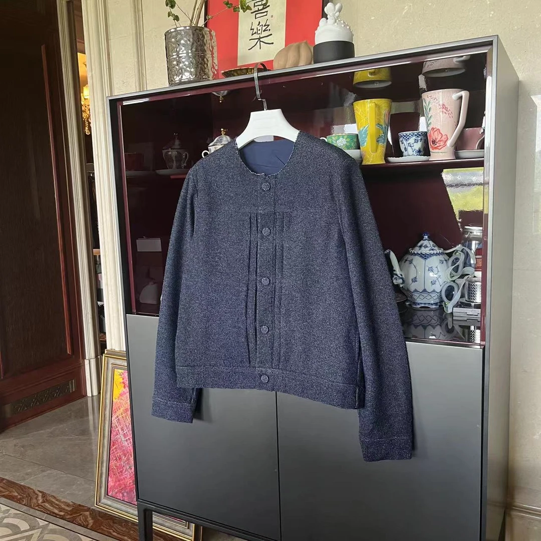 漫颜刘2024秋季新品纯棉藏青色短外套圆领长袖单排扣休闲宽松上衣