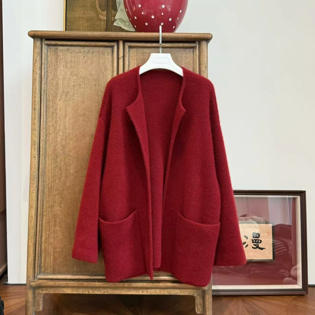 漫颜刘2024年秋冬新款羊绒红色针织开衫休闲慵懒大口袋圆领针织衫