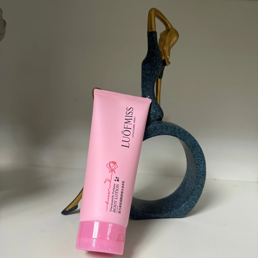 洛凡美皙烟酰胺香水身体乳保湿留香补水持久香体美肌 新疆包邮