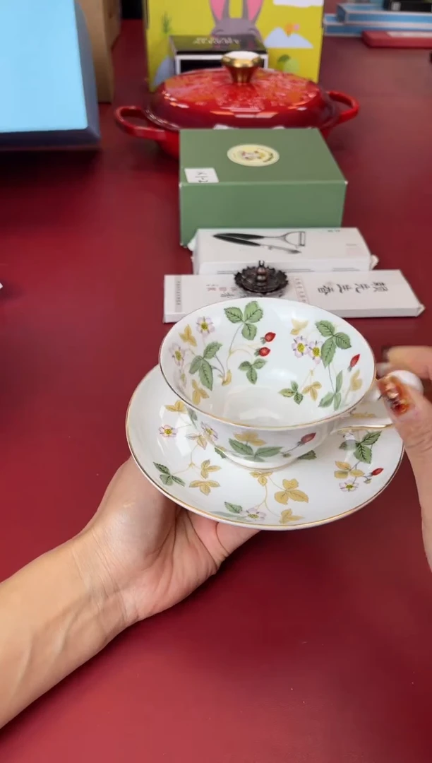 【闪购商品】杯六点早东西好学费少@@H432