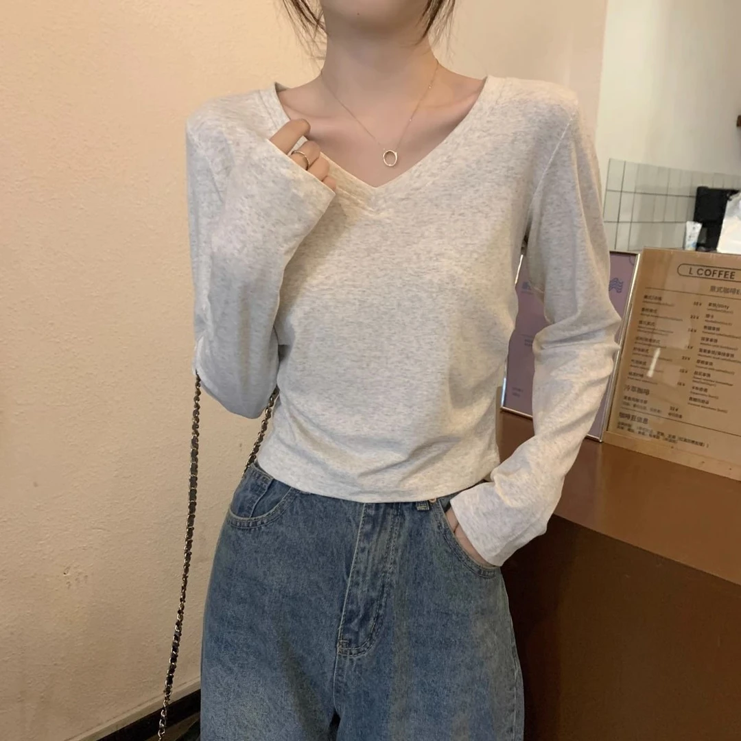 秋季韩版百搭气质v领t恤女装设计感纯色修身显瘦内搭春秋打底上衣
