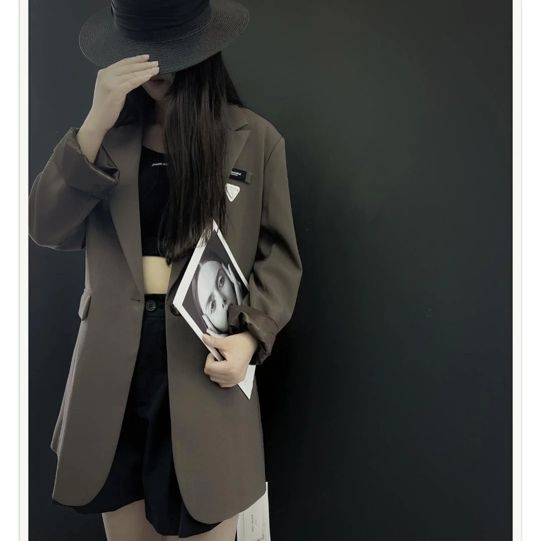 WJ/VIVINOLA春季新款潮流百搭气质设计感翻领高级感驼色休闲西装