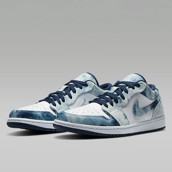 NIKE/耐克AIRJORDAN1LOW水洗丹宁低帮休闲运动鞋男子CZ8455-100