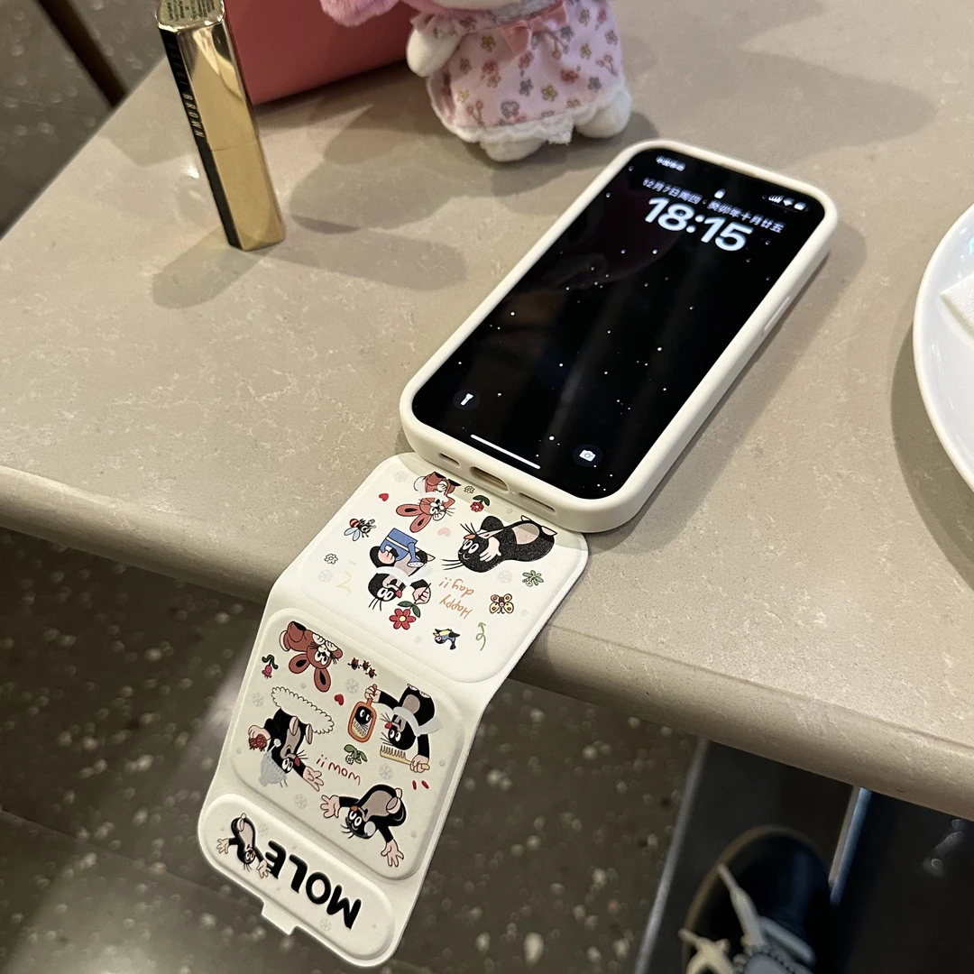 日韩翻盖折叠支架鼹鼠适用苹果15iphone14手机壳13promax保护套
