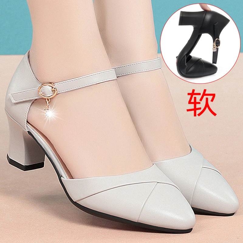 软底软面白色中空包头凉鞋女高跟跳舞妈妈鞋工作鞋皮鞋单鞋女鞋