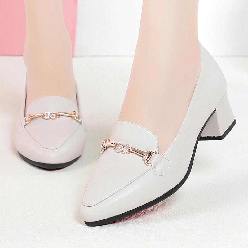 软底粗跟一脚蹬工作鞋女黑色女士皮鞋上班职业轻便妈妈鞋单鞋女鞋