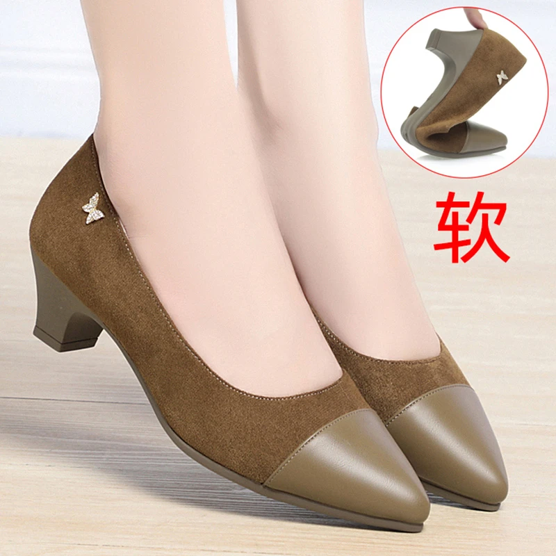 软底中跟防滑中年妈妈鞋女士皮鞋中老年浅口圆头老人婆婆单鞋女鞋