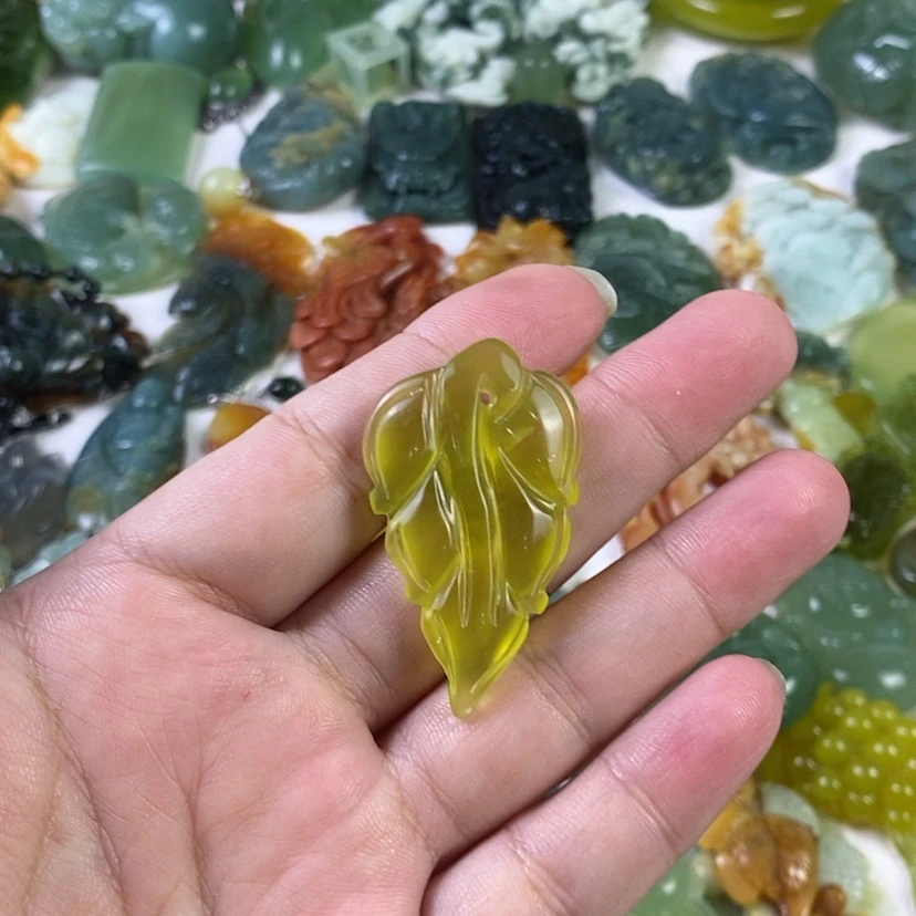 【闪购商品】岫玉挂坠未镶嵌