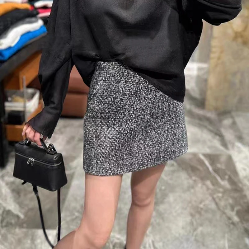 小香风亮片粗花呢短裙女毛呢半身裙2025秋冬新款高腰包臀a字裙子