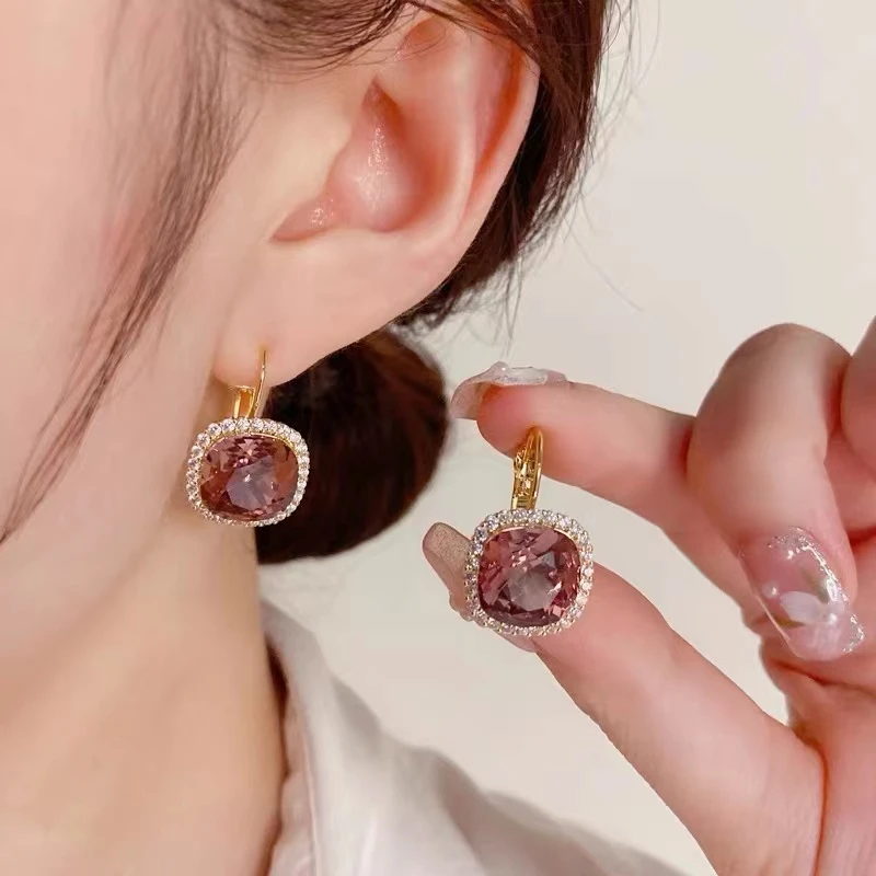 铜合金耳饰  日韩气质百搭小众新款时尚轻奢精致几何耳环A8245