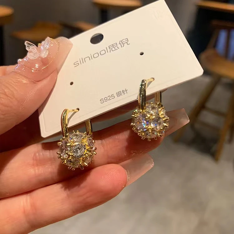 铜合金耳饰 时尚气质简约球球锆石小众设计款耳饰耳环9353