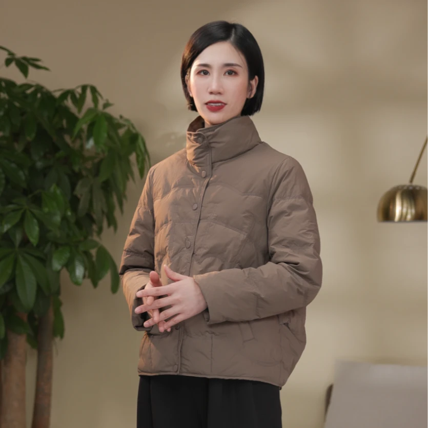 【阅初】2024冬季白鸭绒羽绒服复古文艺休闲百搭显瘦立领保暖外套