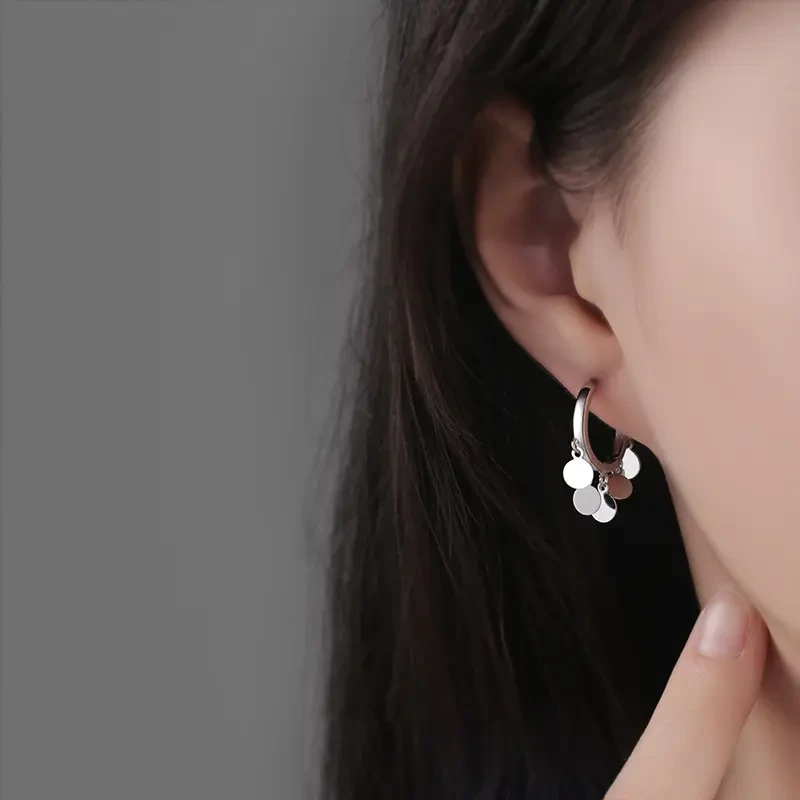 小众时尚高级感简约个性亮片耳扣女新款素圈耳环