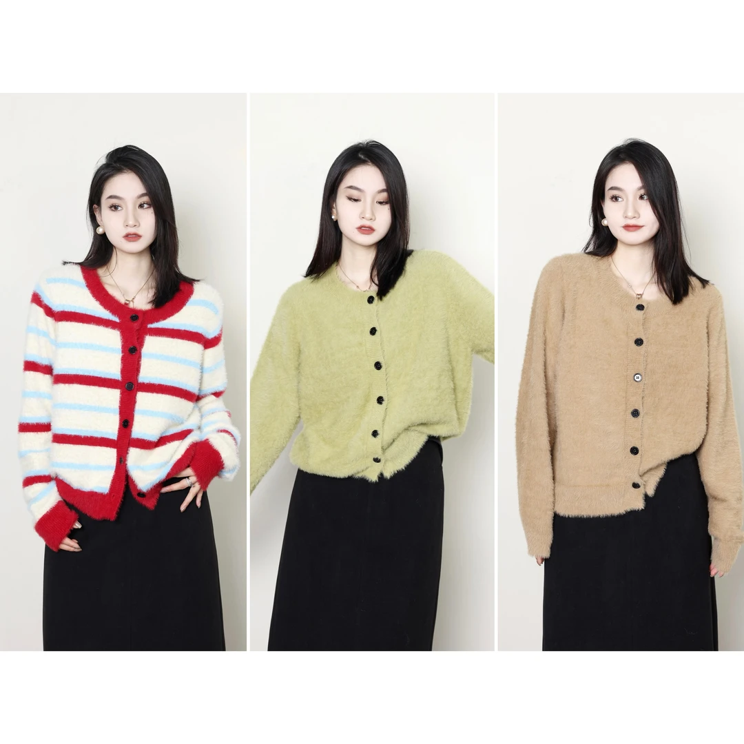 噜噜Liedu【颜值突出】微胖大码女装秋冬百搭条纹毛针织衫ZY308Q59