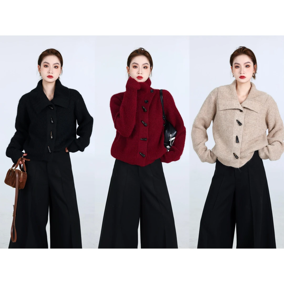 QC噜噜【暖阳织语】微胖大码女冬时尚保暖翻领毛衣针织衫ZY412E07