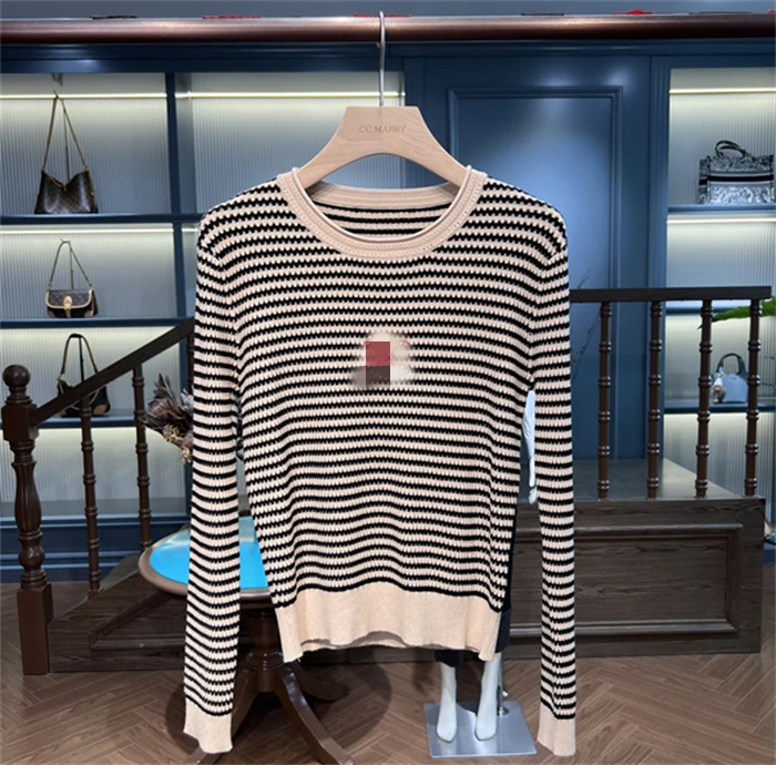 KK&MERRY经典条纹圆领套头上衣 修身字母刺绣长袖针织衫CLKW0837